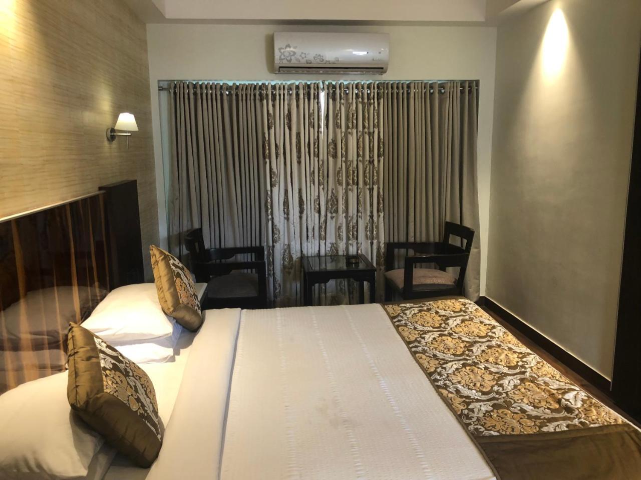 Hotel Holiday Resort Puri Exterior photo