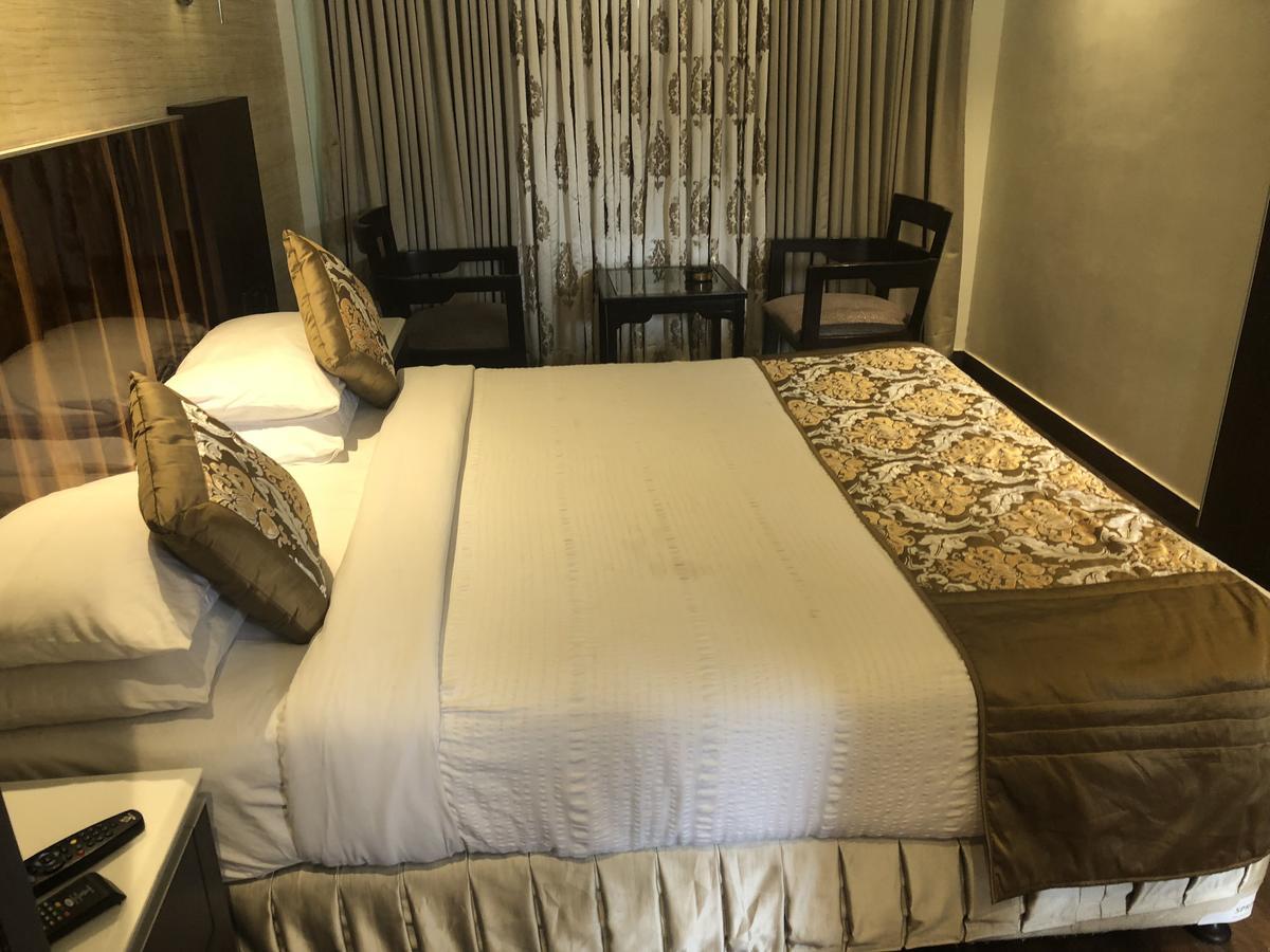 Hotel Holiday Resort Puri Exterior photo