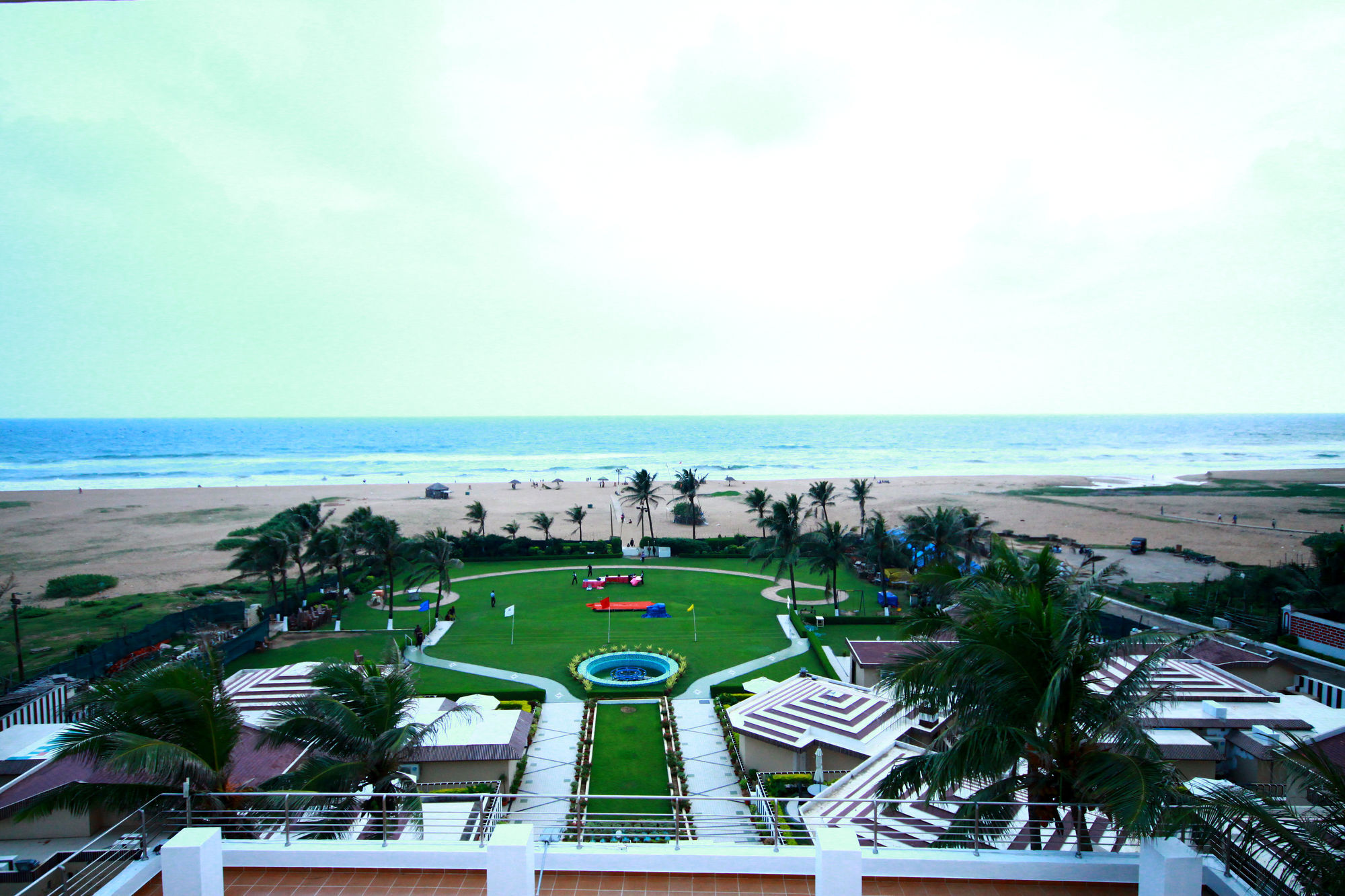 Hotel Holiday Resort Puri Exterior photo